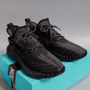 Versatile Sports Shoes: Breathable Running, Hiking, and Tennis Shoes for Men and Women, Sizes 36-44